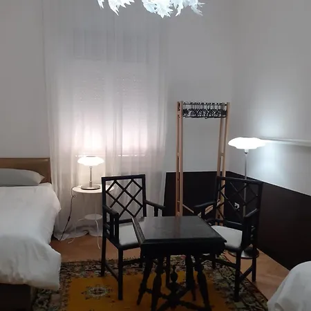 La Casa Di Gatsby Art Deco In Centro Con Parcheggio E Terrazza * Gorizia